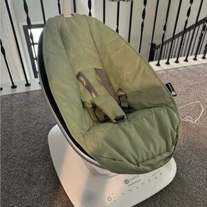 4moms Green Baby Rocker